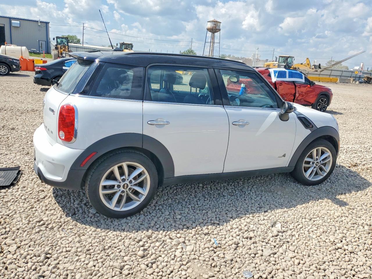 2014 Mini Cooper S Countryman White vin: WMWZC5C53EWP37469
