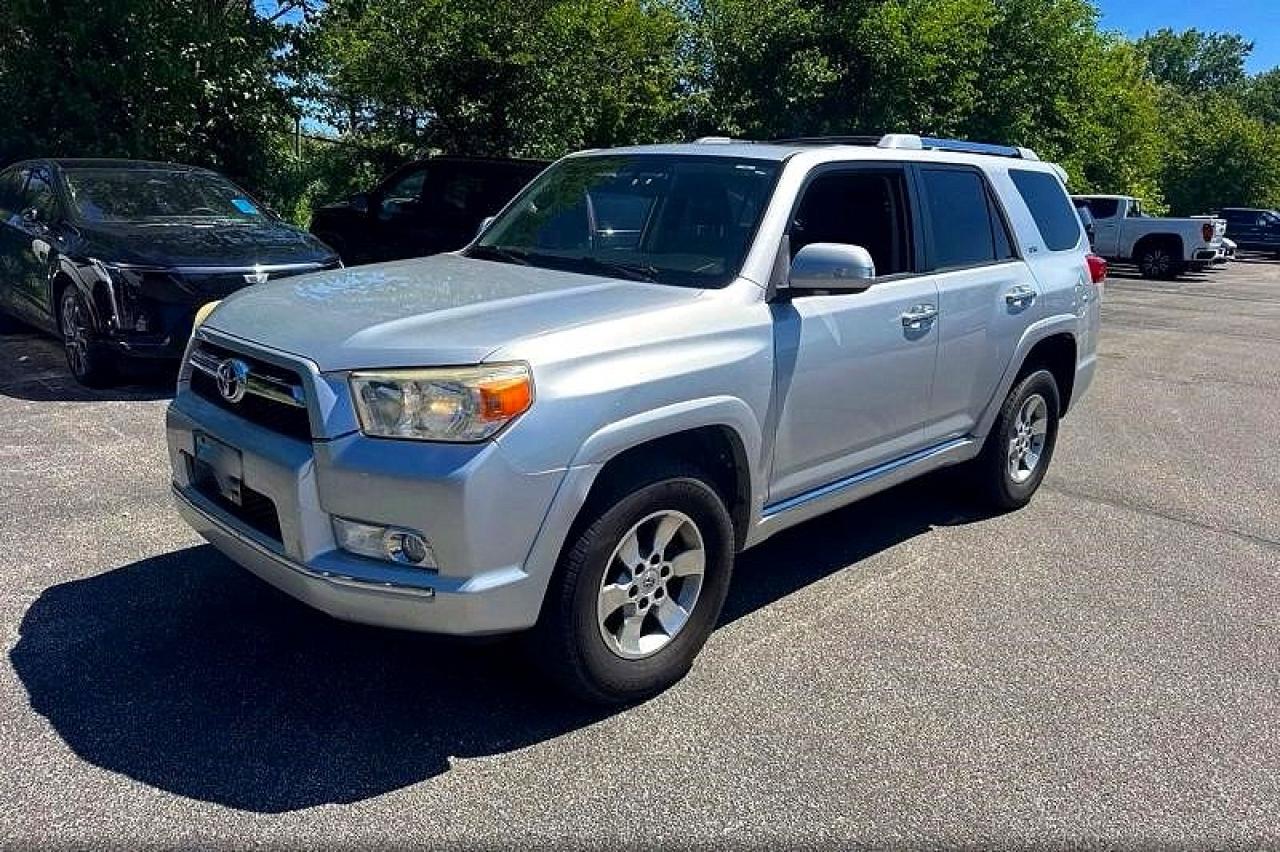 2012 Toyota 4runner Sr5 Серебряный vin: JTEBU5JR5C5104350