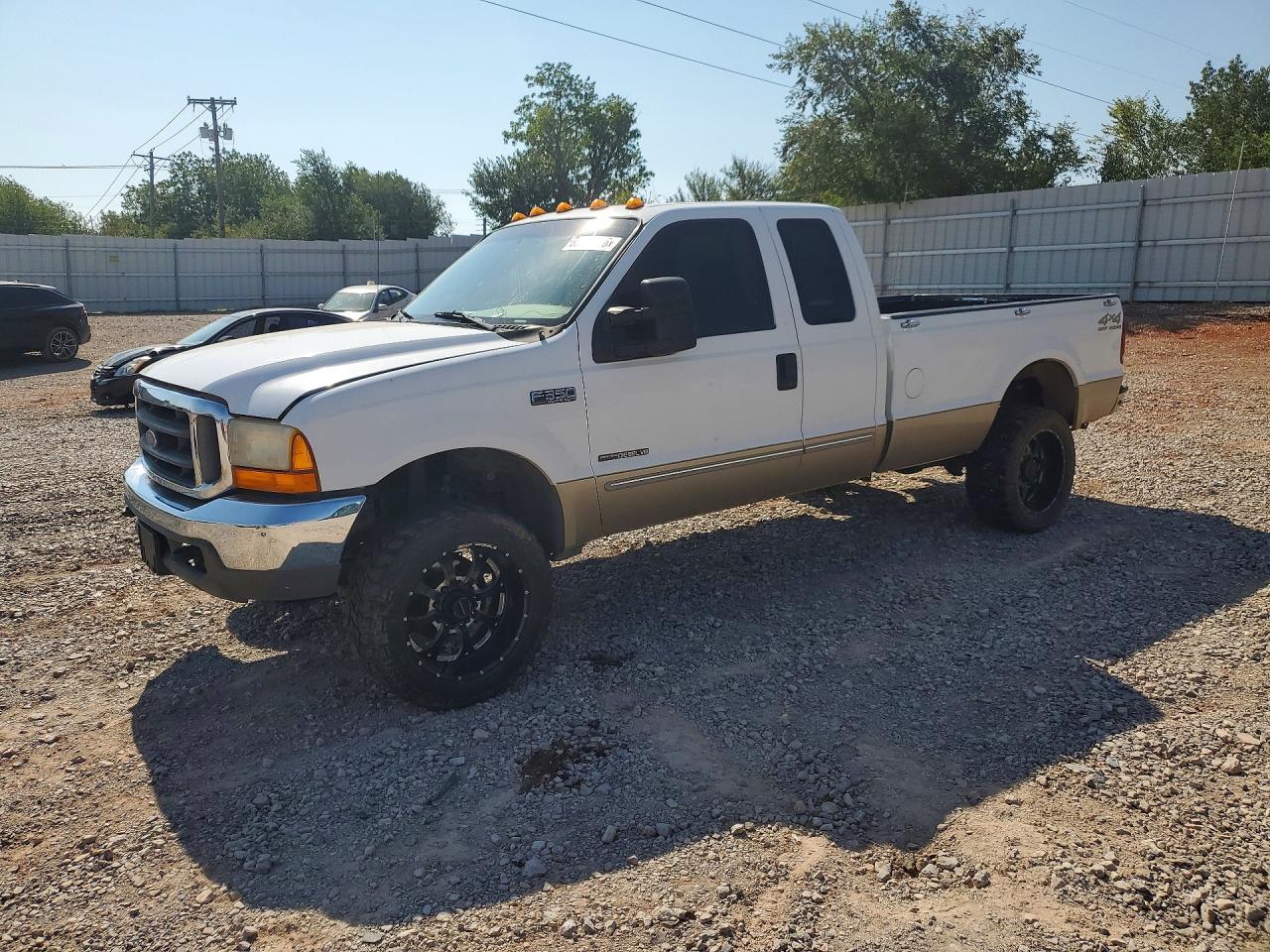 2000 Ford F350 Srw Super Duty White vin: 1FTSX31F5YEB43291