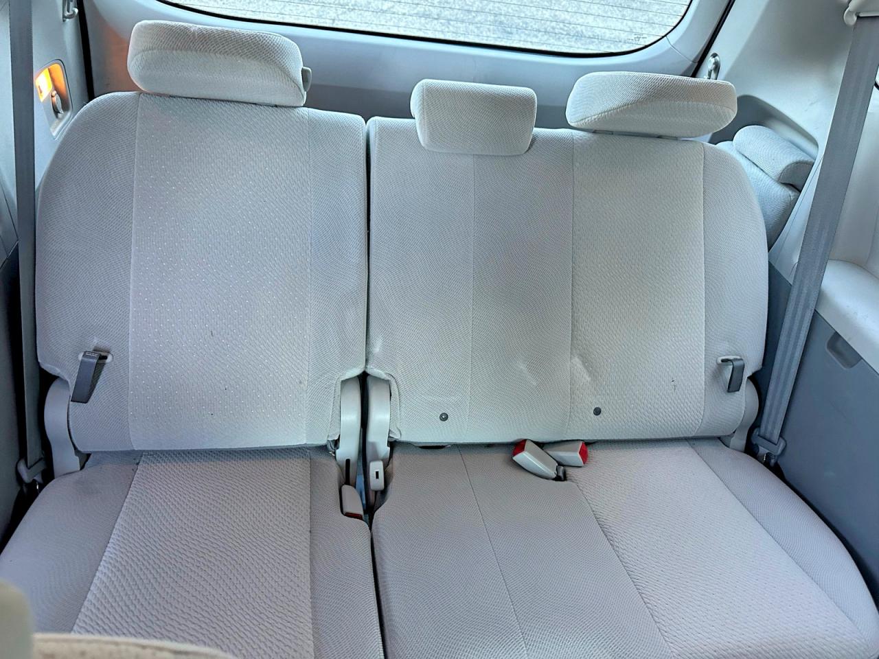 2014 Toyota Sienna Le Silver vin: 5TDKK3DCXES478665