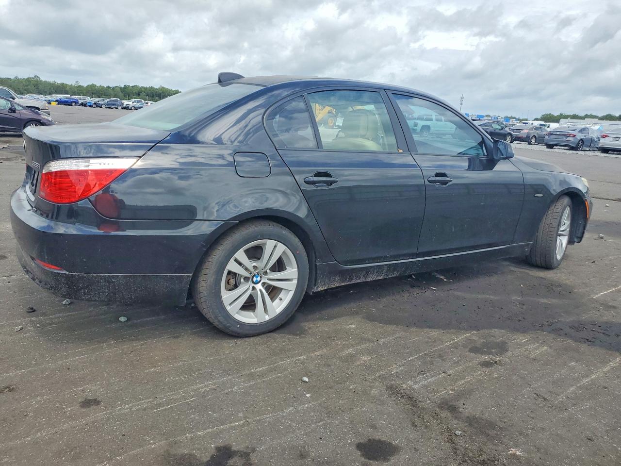 2010 Bmw 528 I Black vin: WBANU5C53AC461169