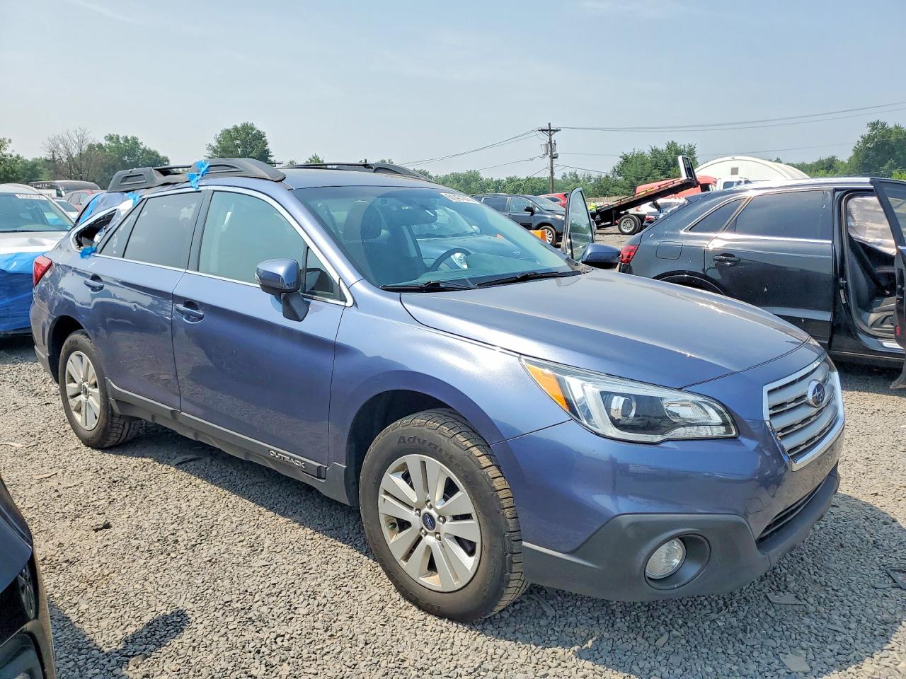 2015 Subaru Outback 2.5i Premium Blue vin: 4S4BSAHC4F3260685