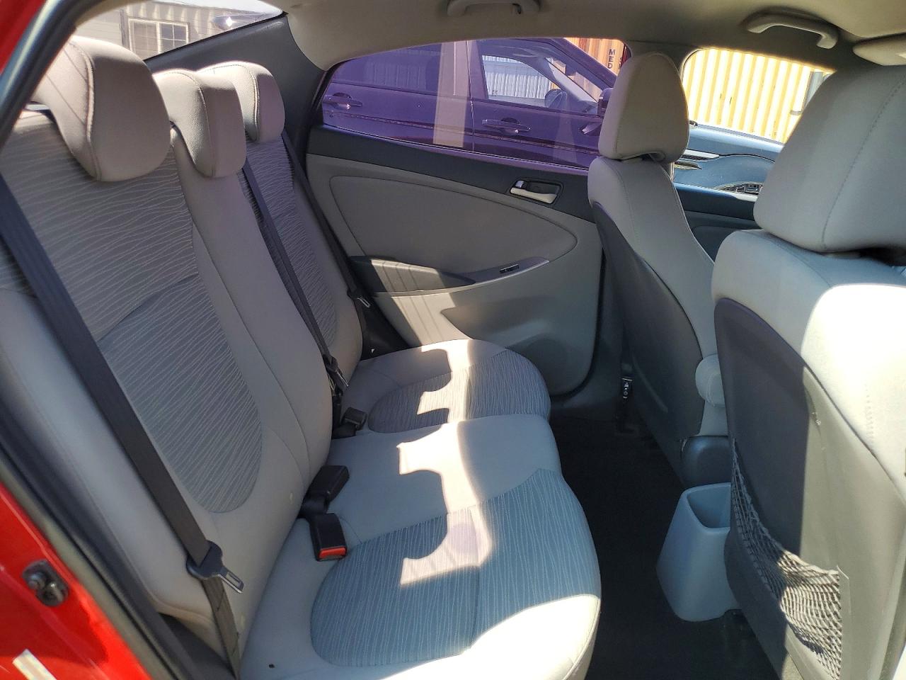 2015 Hyundai Accent Gls Red vin: KMHCT4AE6FU817752