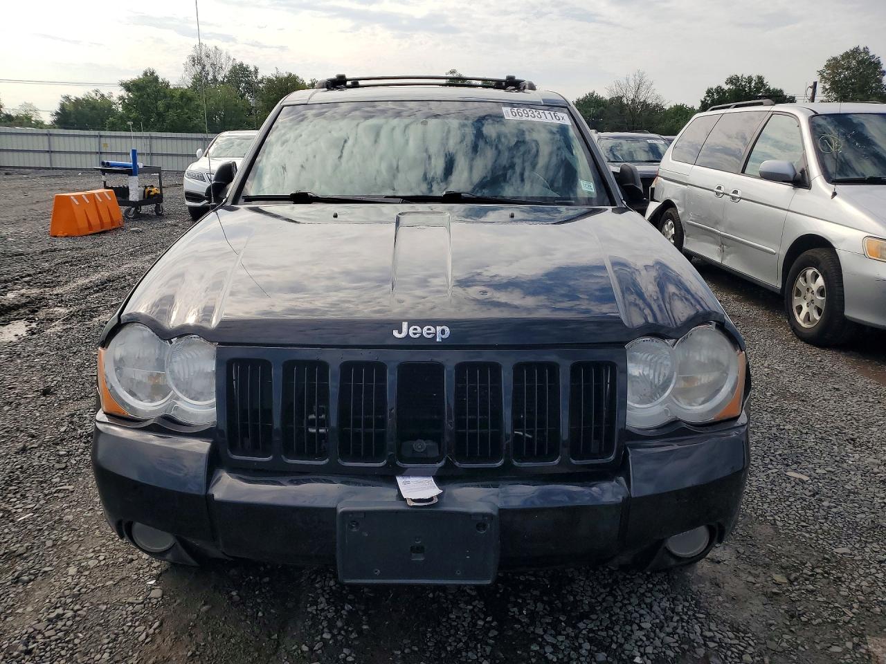 2008 Jeep Grand Cherokee Laredo Black vin: 1J8GR48K18C153698