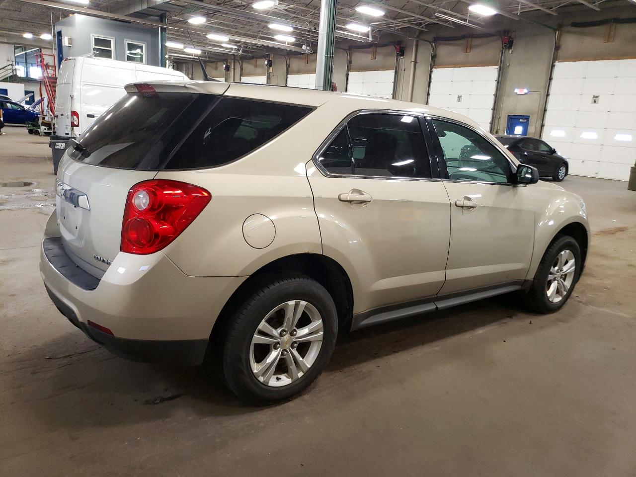 2012 Chevrolet Equinox Ls Золотой vin: 2GNFLCEK2C6225875