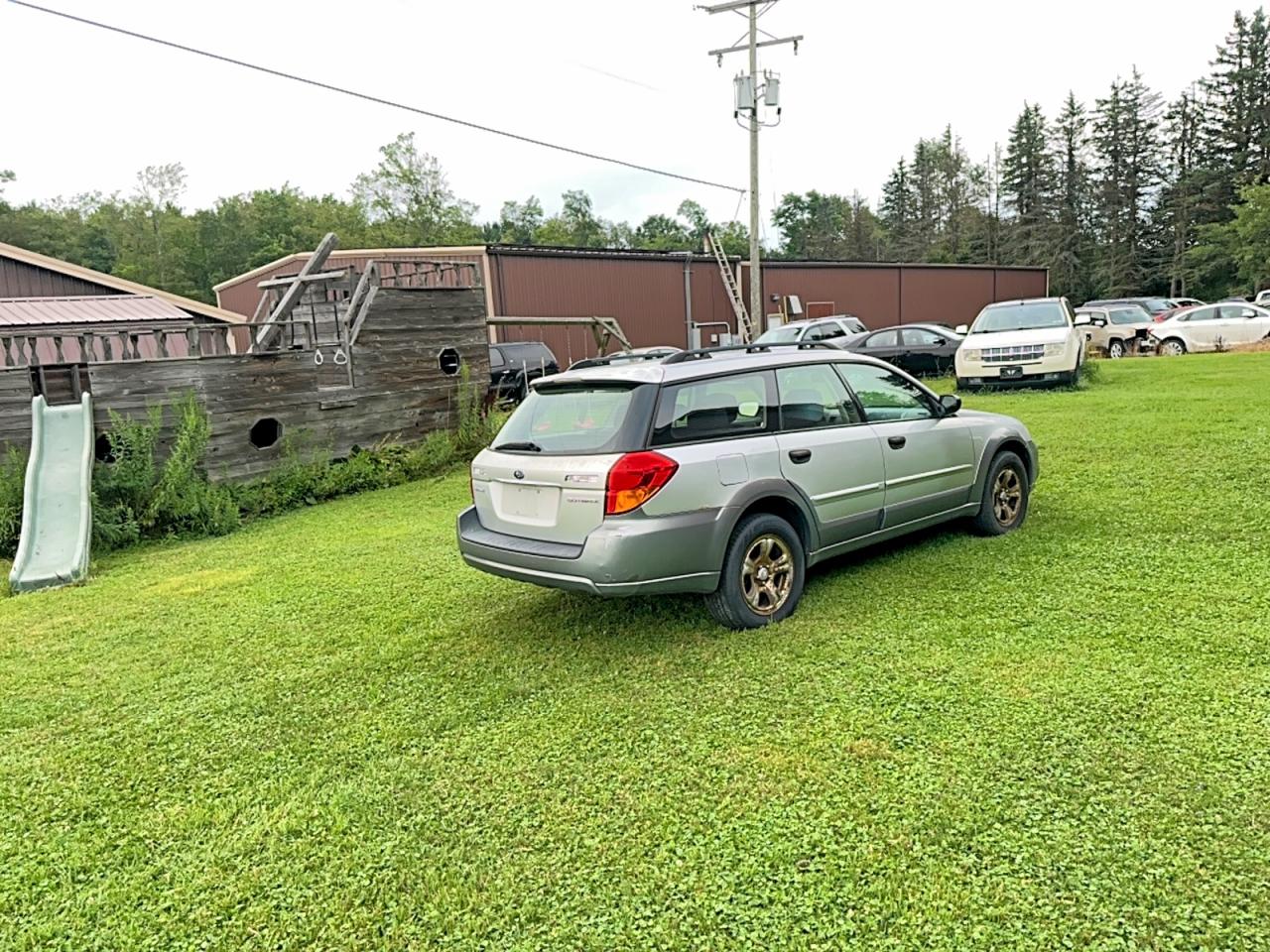 2007 Subaru Outback Outback 2.5i Silver vin: 4S4BP61C377325190