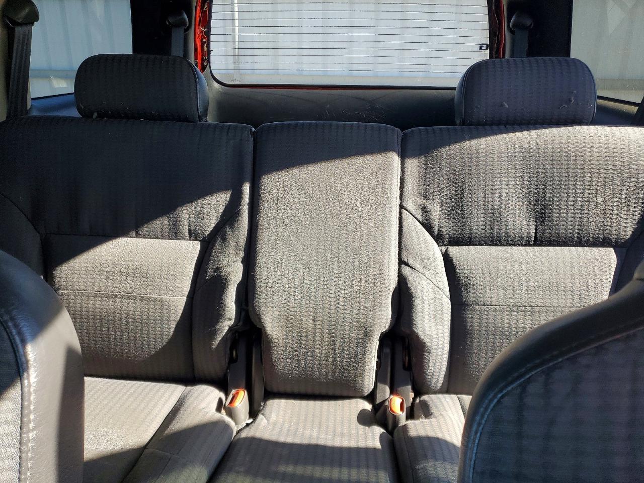 2001 Dodge Durango Red vin: 1B4HS28N21F606114