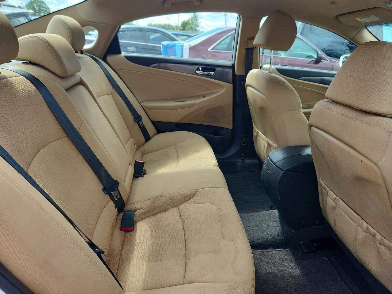2015 Hyundai Sonata Hybrid Base White vin: KMHEC4A49FA119945