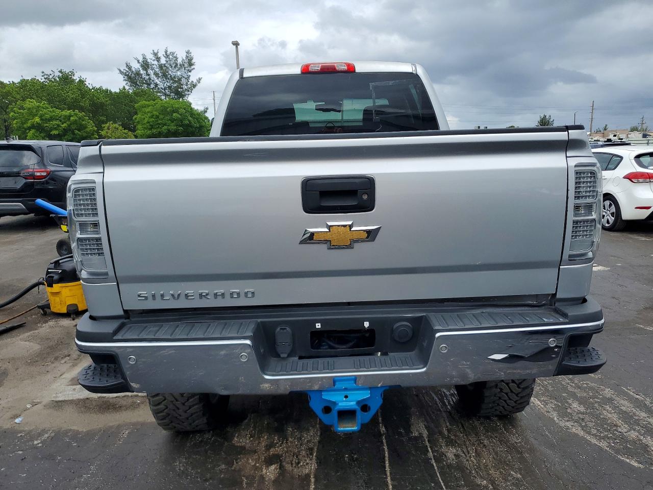 2015 Chevrolet Silverado K2500 Heavy Duty Ltz White vin: 1GC1KWE83FF172786