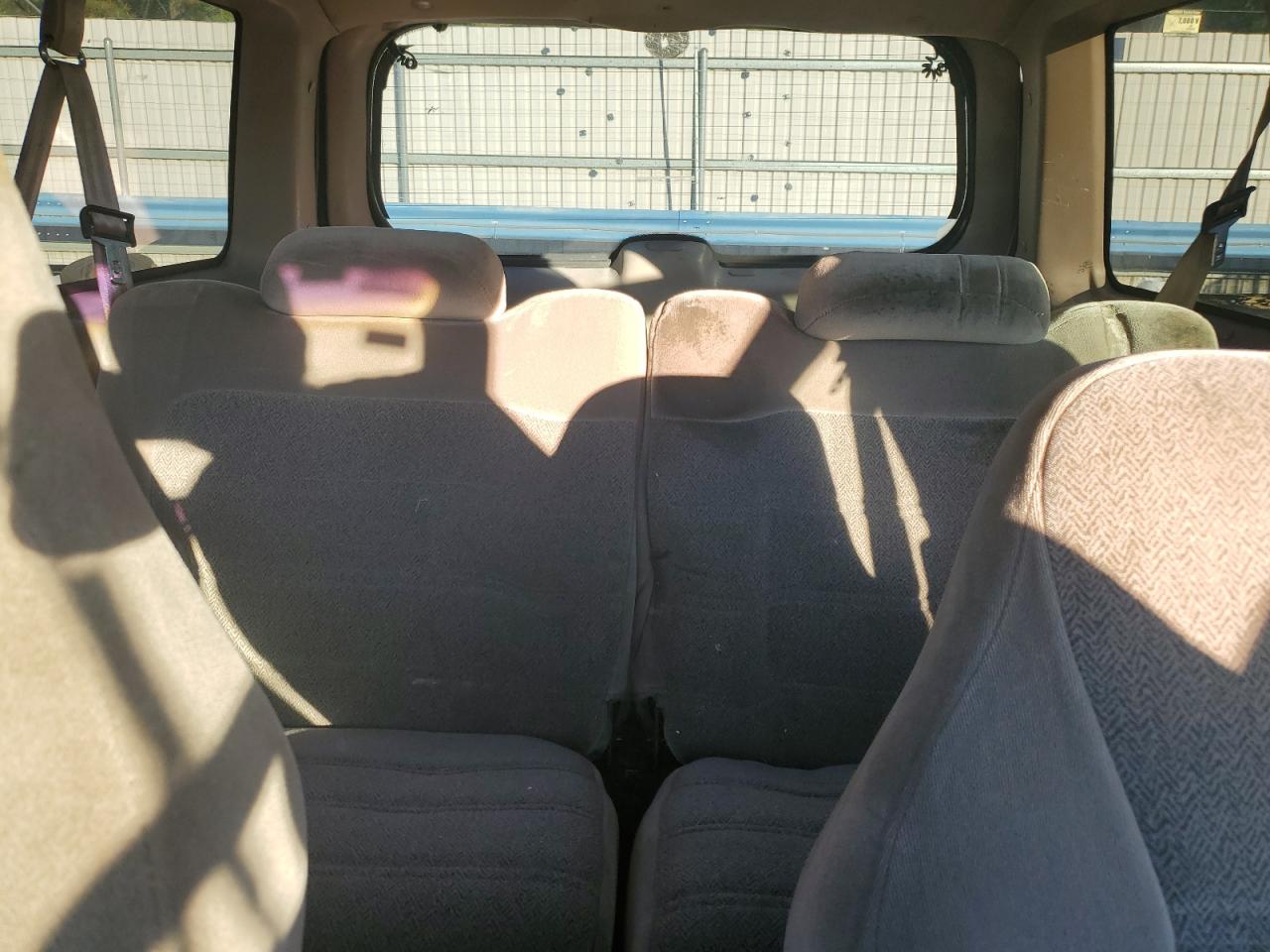 1999 Ford Explorer Green vin: 1FMYU22X7XUA21018
