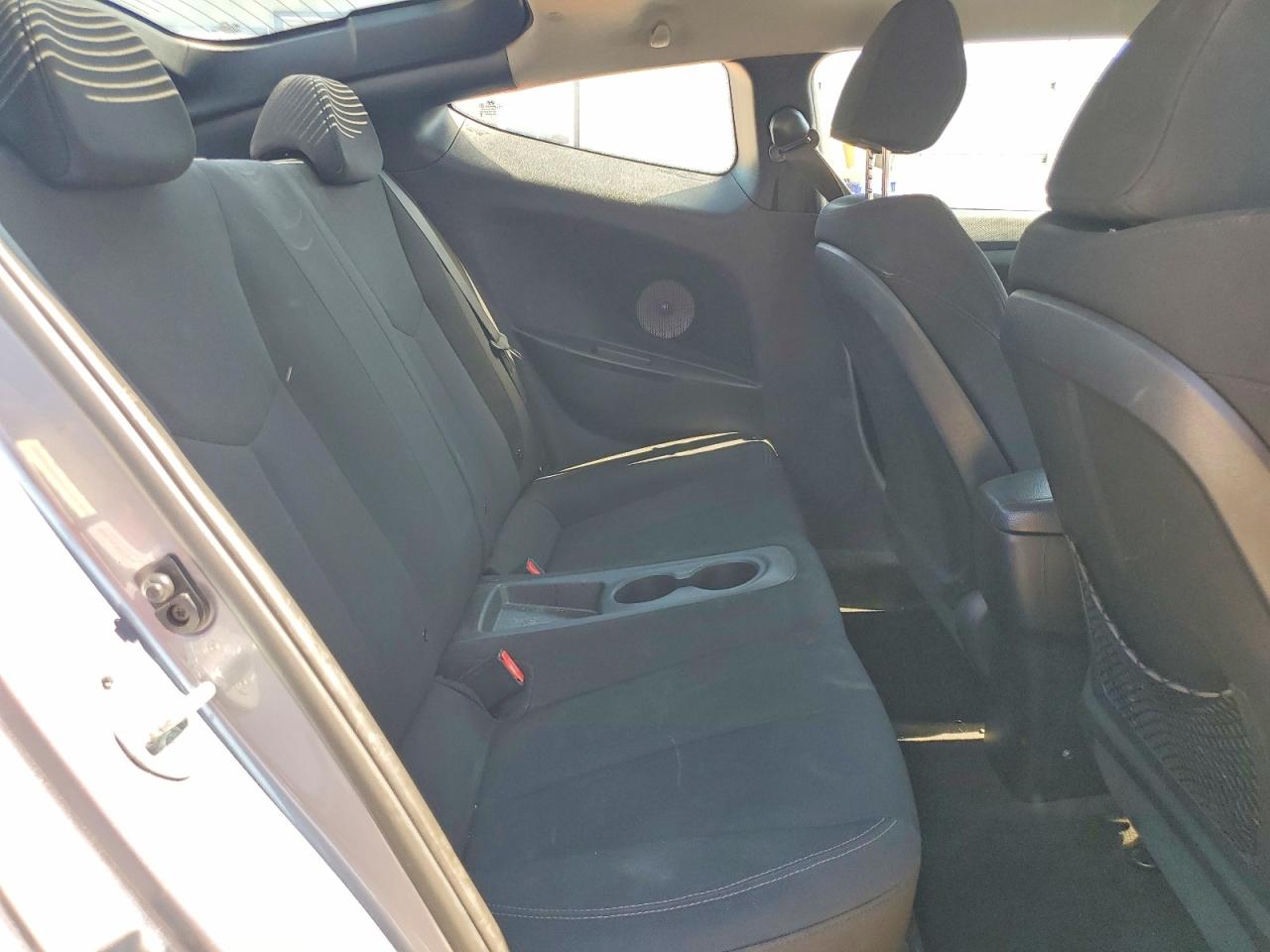 2013 Hyundai Veloster Base Gray vin: KMHTC6AD4DU170154