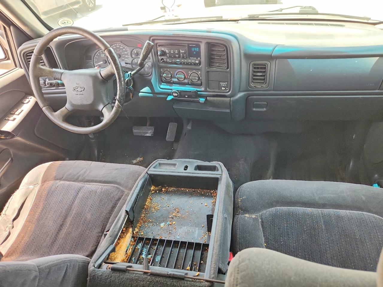 2002 Chevrolet Silverado C1500 Black vin: 2GCEC19T221397721