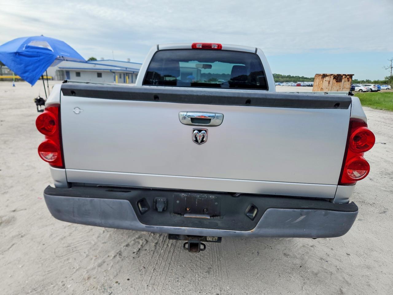 2008 Dodge Ram 1500 St Silver vin: 1D7HA16K48J226164