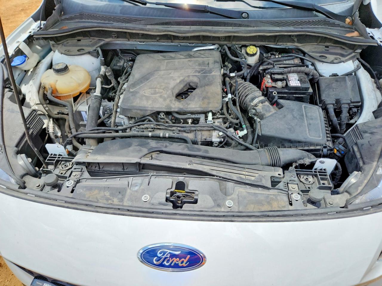 2020 Ford Escape S White vin: 1FMCU0F62LUA12060