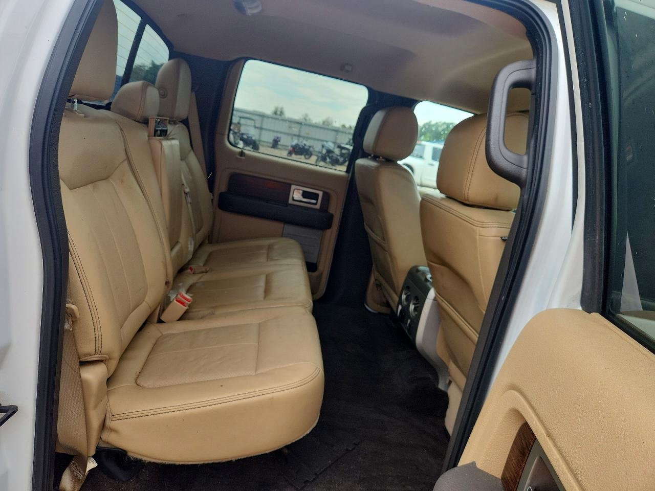 2014 Ford F150 Supercrew White vin: 1FTFW1CT6EKF30344
