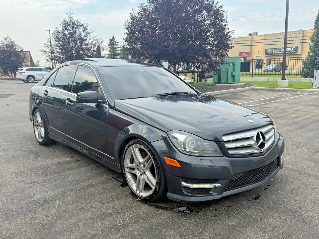 2013 Mercedes-benz C 350 4matic Black vin: WDDGF8JBXDA798184