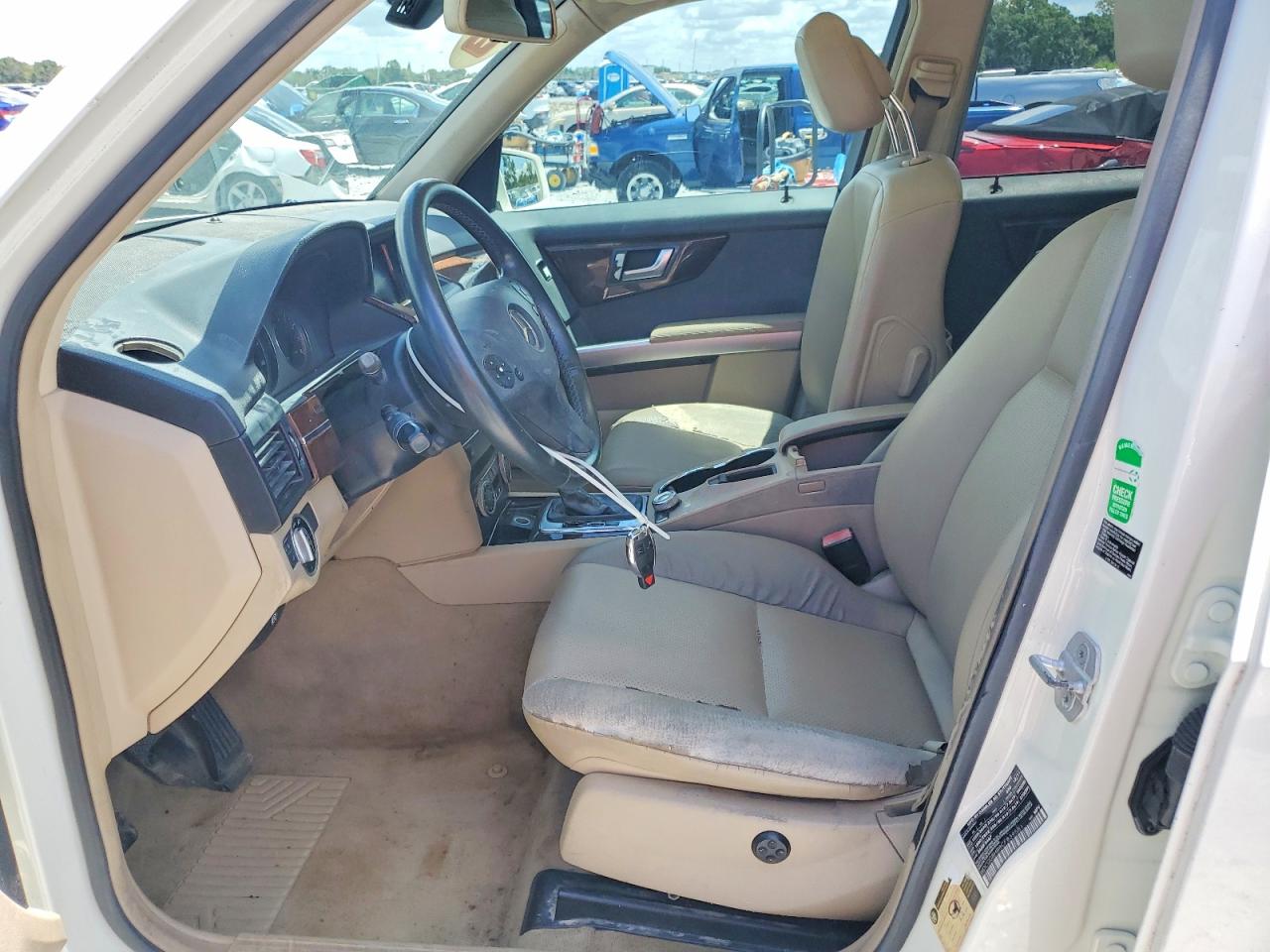 2012 Mercedes-benz Glk 350 4matic White vin: WDCGG8HB8CF839551