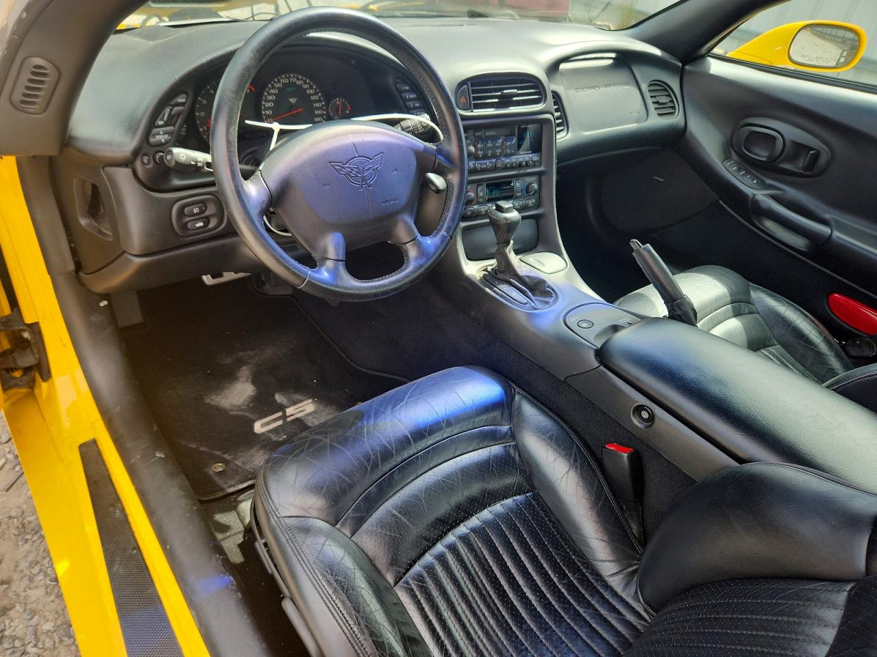 2000 Chevrolet Corvette Yellow vin: 1G1YY22G4Y5126595