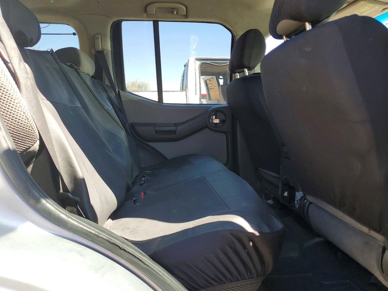 2006 Nissan Xterra X Silver vin: 5N1AN08W66C548294