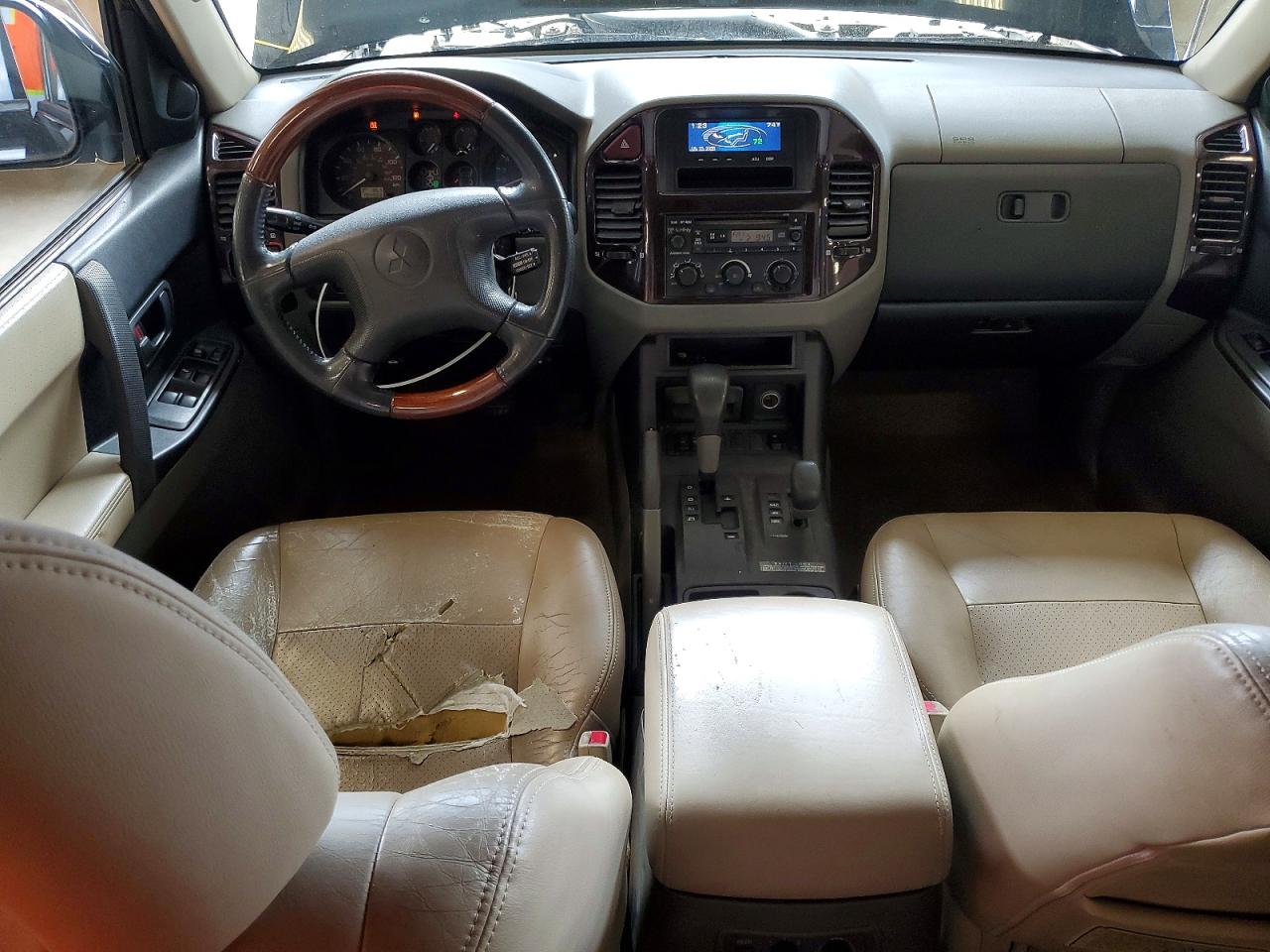 2002 Mitsubishi Montero Limited Black vin: JA4MW51RX2J003019