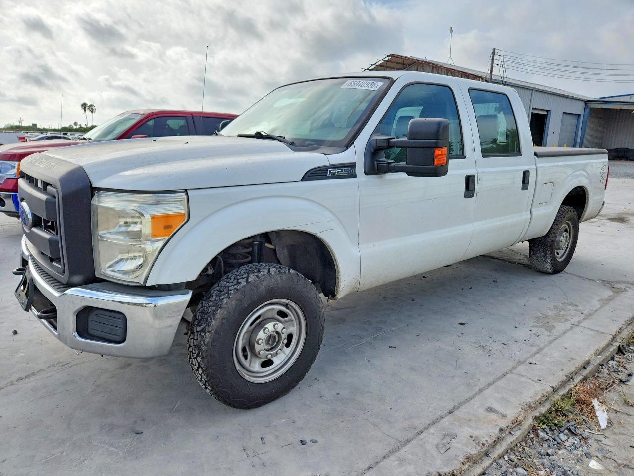 2014 Ford F250 Super Duty White vin: 1FT7W2B61EEA55321