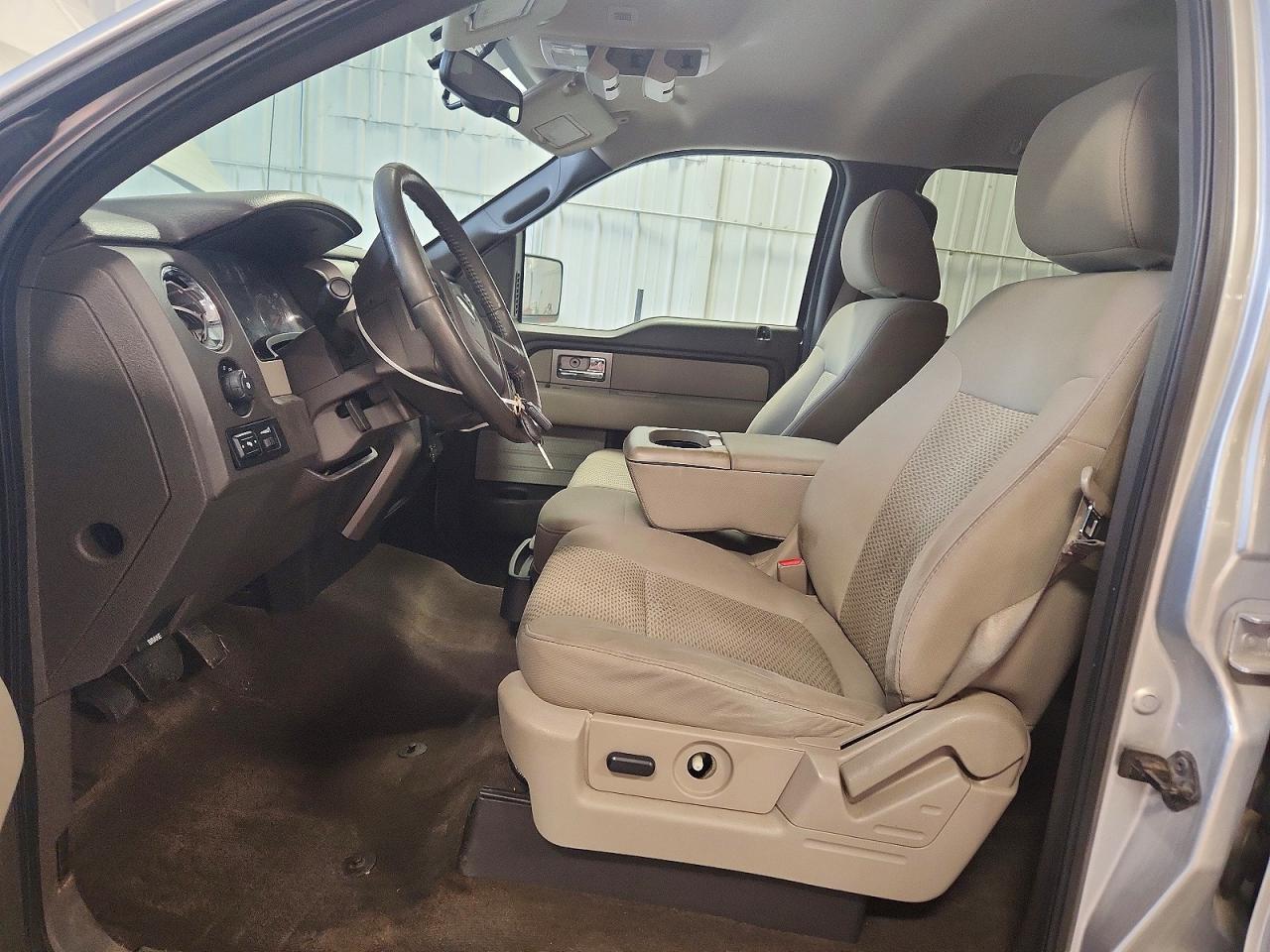 2010 Ford F150 Supercrew Silver vin: 1FTFW1EV2AFD56192