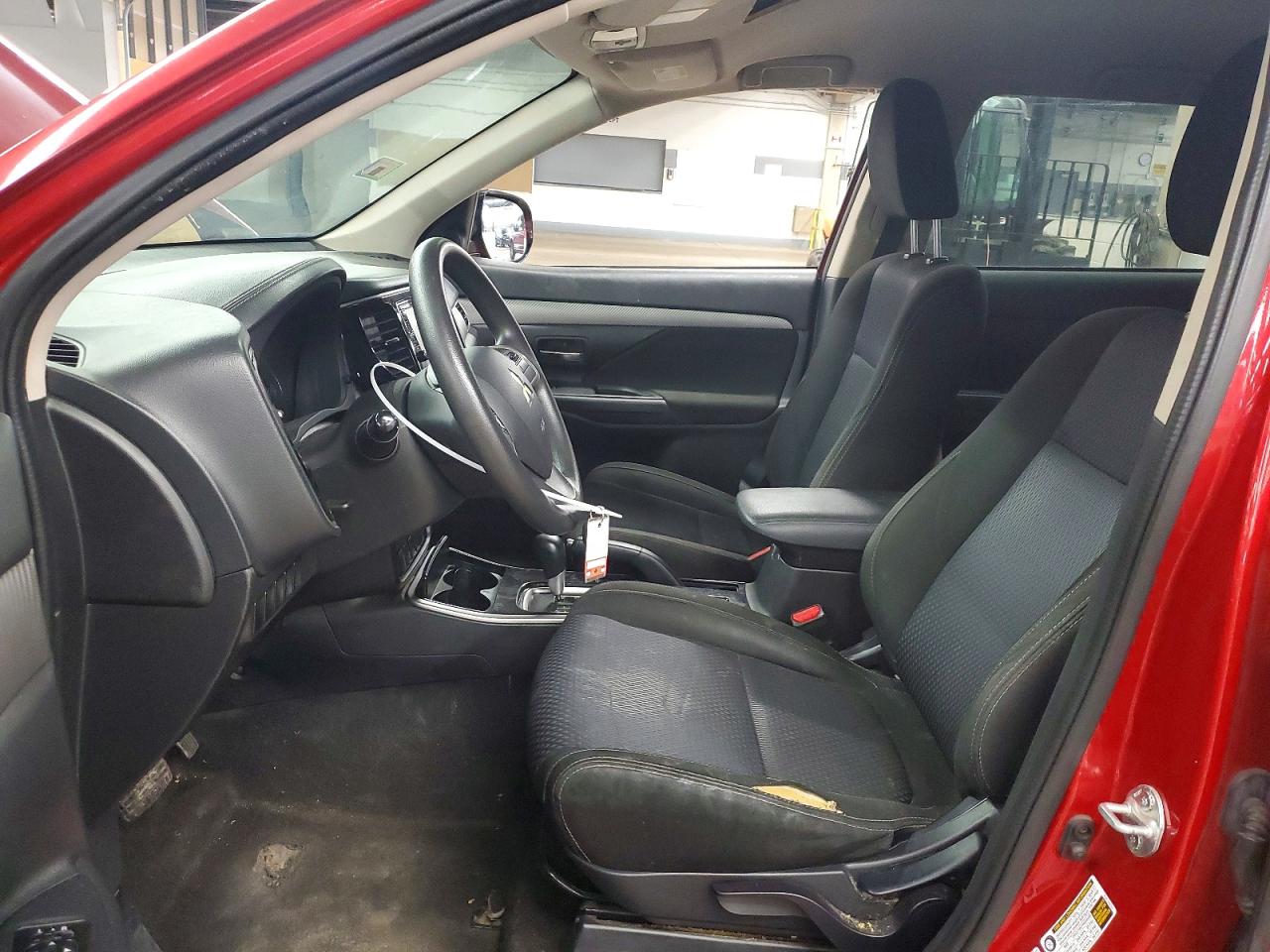 2018 Mitsubishi Outlander Se Красный vin: JA4AZ3A31JZ057013