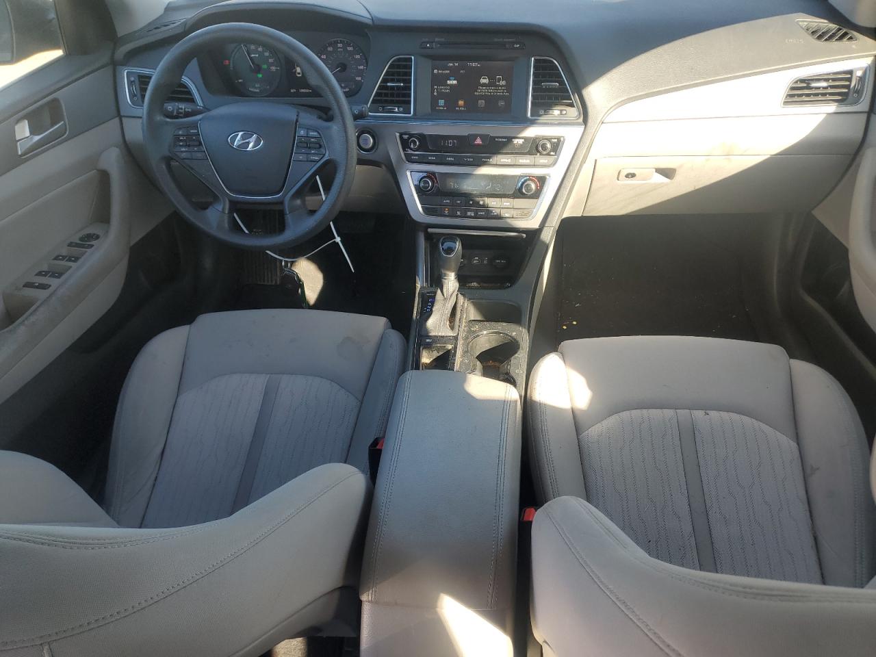 2017 Hyundai Sonata Hybrid Black vin: KMHE24L38HA067587