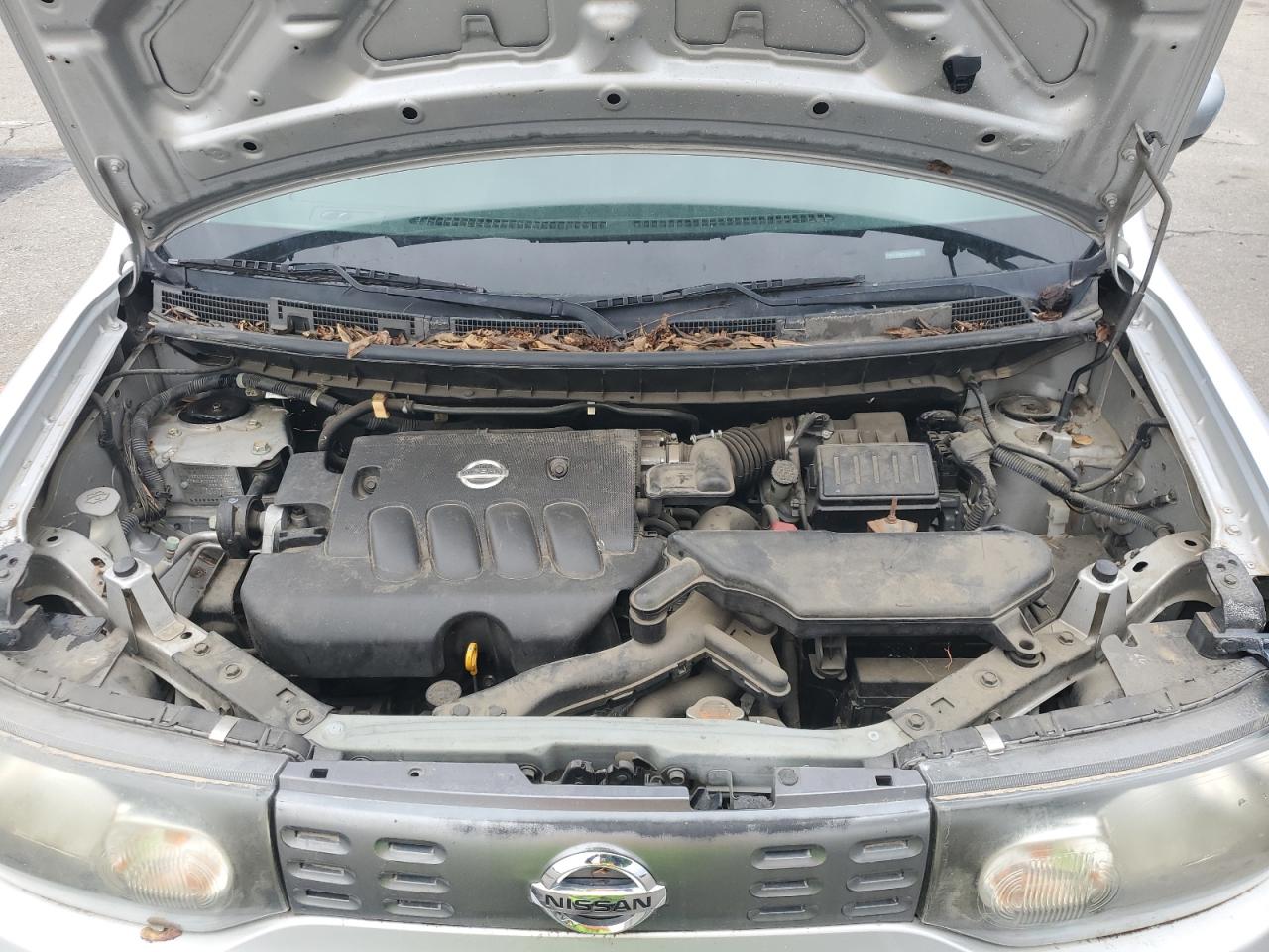 2014 Niss Cube Серебряный vin: JN8AZ2KR6ET351281