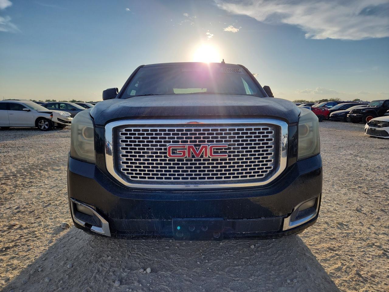 2015 Gmc Yukon Denali Black vin: 1GKS1CKJ3FR261189