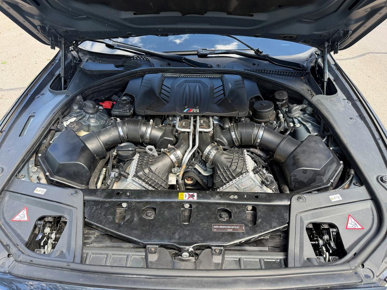 2012 Bmw M5 Gray vin: WBSFV9C57CC772384