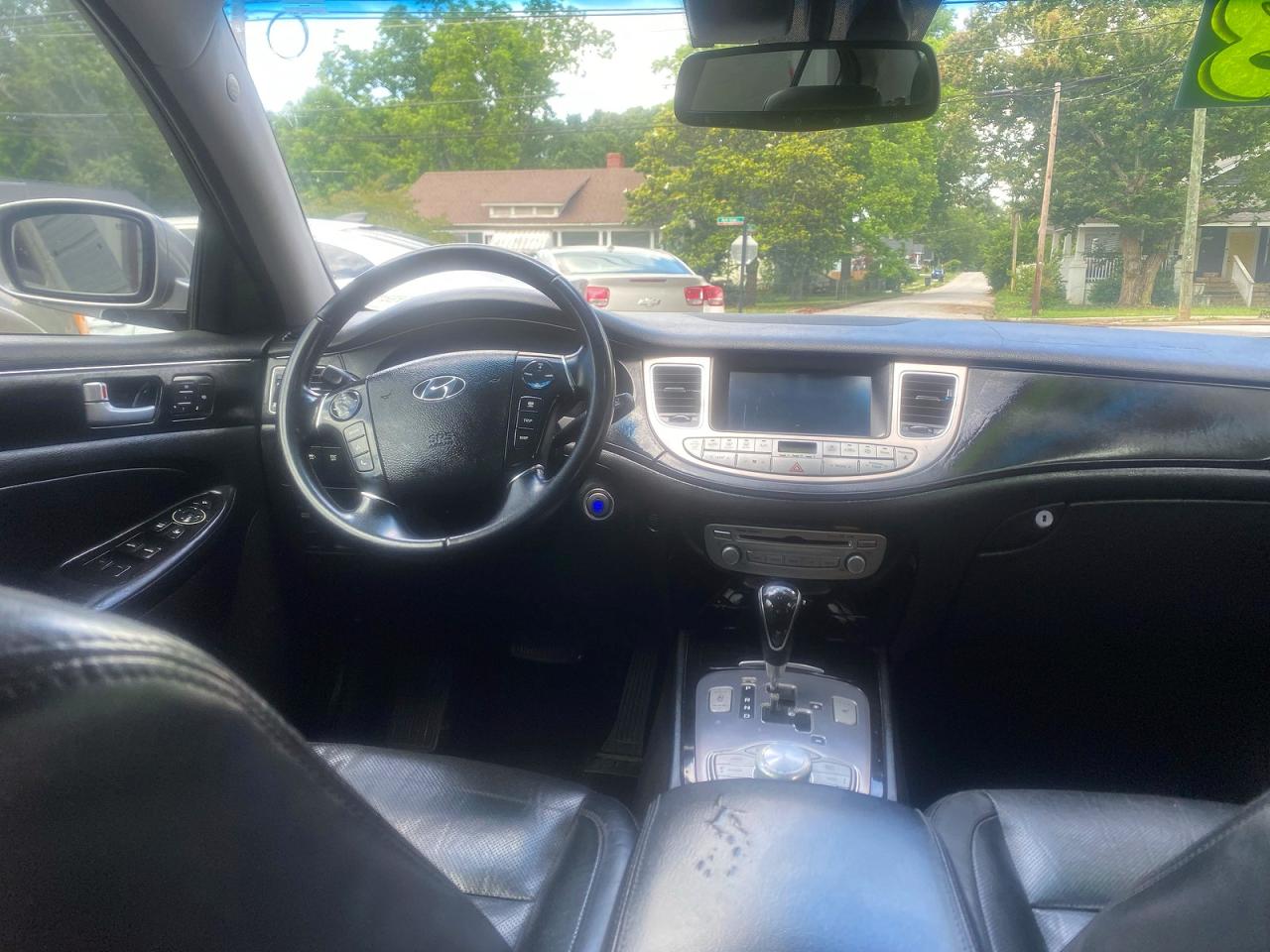 2013 Hyundai Genesis 5.0l Silver vin: KMHGC4DHXDU241748