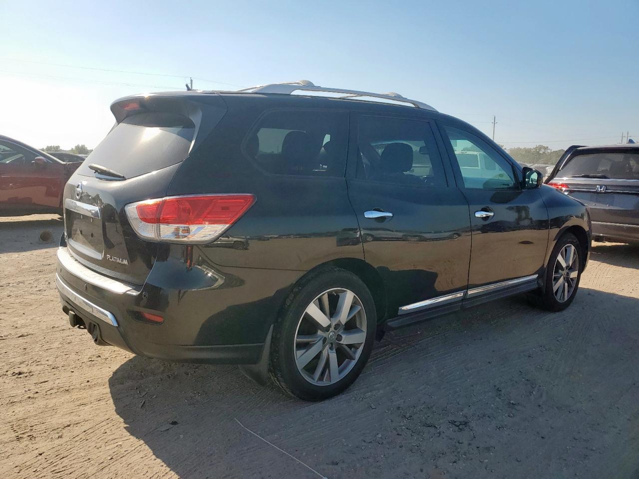 2015 Nissan Pathfinder S Black vin: 5N1AR2MN0FC716668