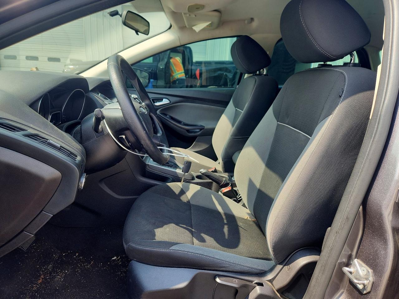 2014 Ford Focus Se Gray vin: 1FADP3F23EL414537