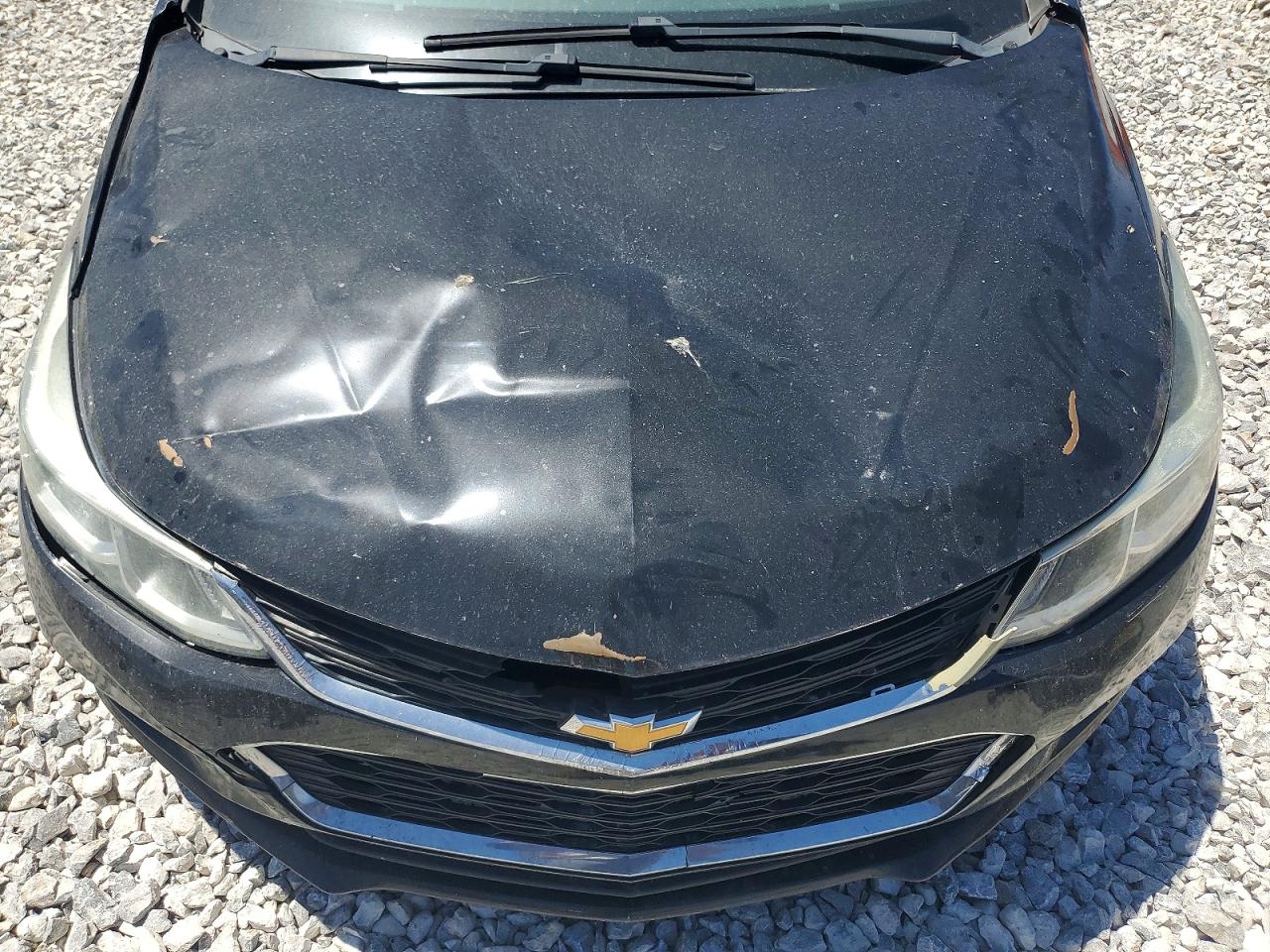 2018 Chevrolet Cruze Ls Черный vin: 1G1BC5SM6J7242029
