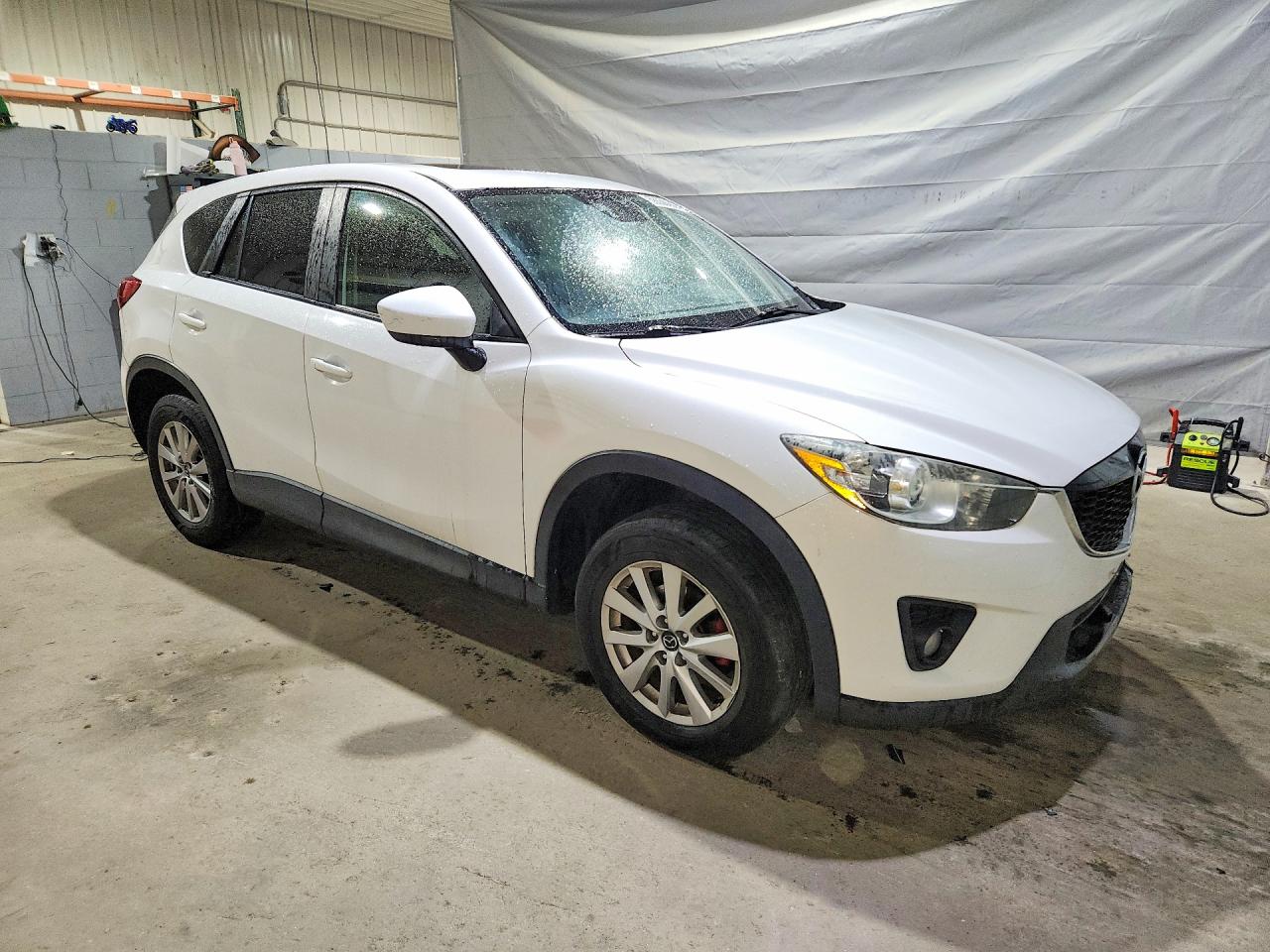2014 Mazda Cx-5 Touring White vin: JM3KE4CY7E0424244