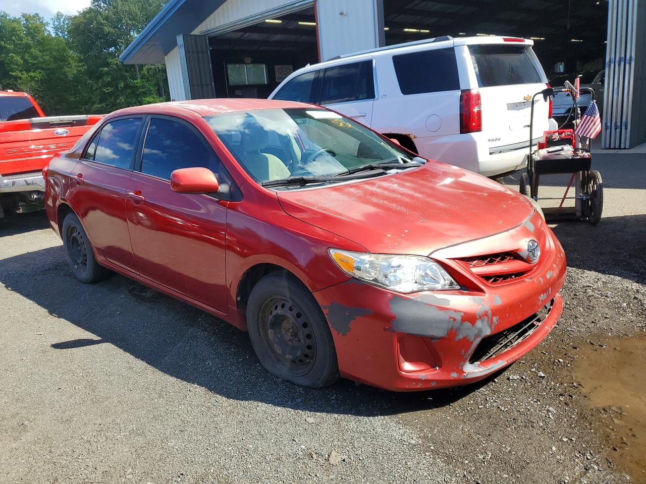 2011 Toyota Corolla Le Красный vin: 2T1BU4EE2BC750193