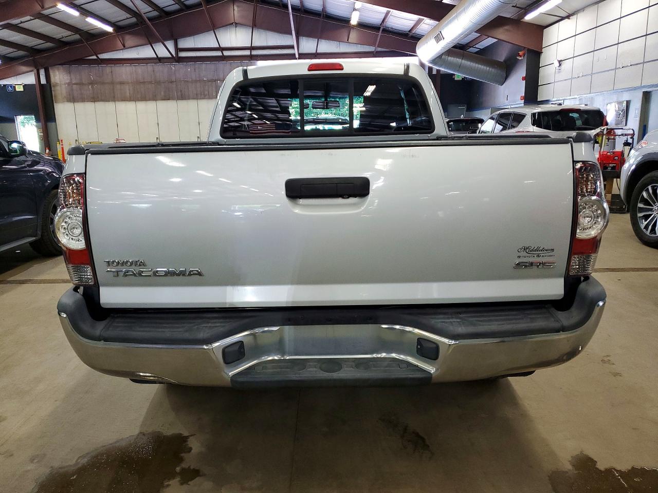 2013 Toyota Tacoma Access Cab Silver vin: 5TFUX4EN4DX018300