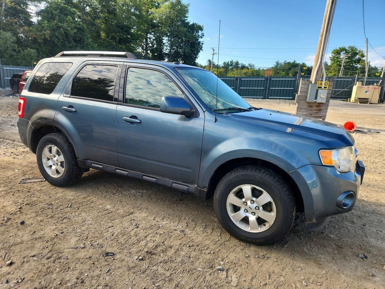 2011 Ford Escape Limited Синий vin: 1FMCU0E76BKC12962