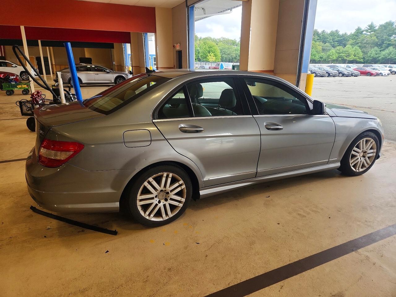 2009 Mercedes-benz C 300 4matic Gray vin: WDDGF81X39F235810