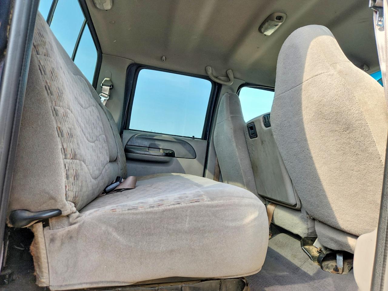2000 Ford F350 Super Duty Blue vin: 1FTWW33F2YEB93955