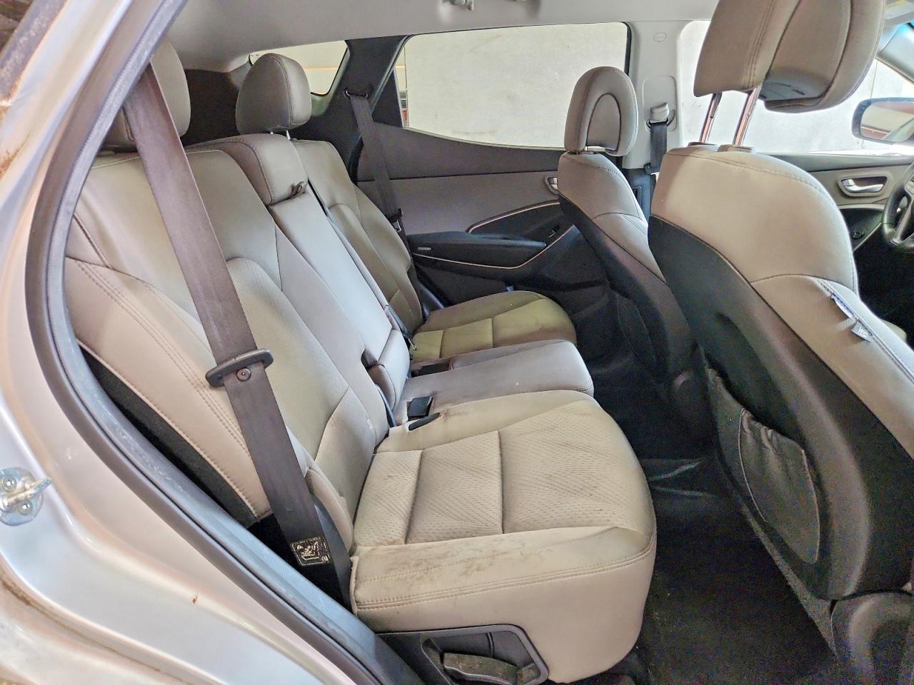2014 Hyundai Santa Fe Sport 2.4l Silver vin: 5XYZUDLB8EG212971