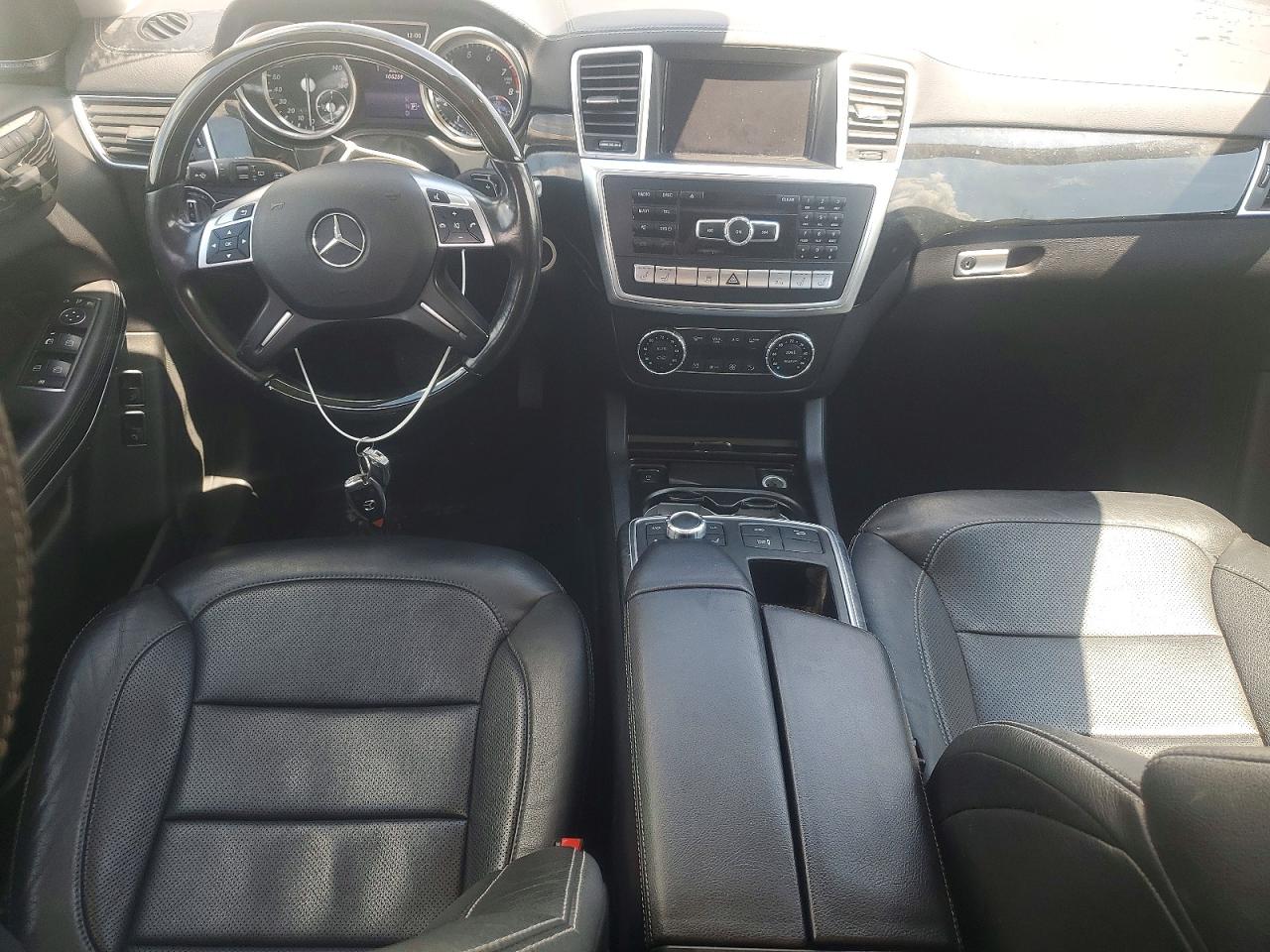 2015 Mercedes-benz Gl 550 4matic White vin: 4JGDF7DE0FA448347