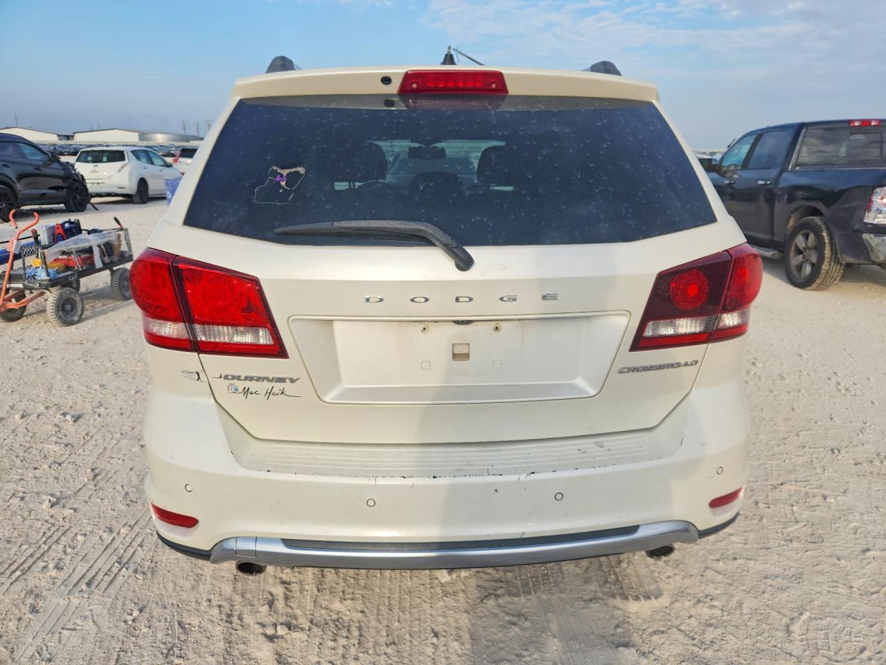 2015 Dodge Journey Crossroad Кремовый vin: 3C4PDCGG0FT606238