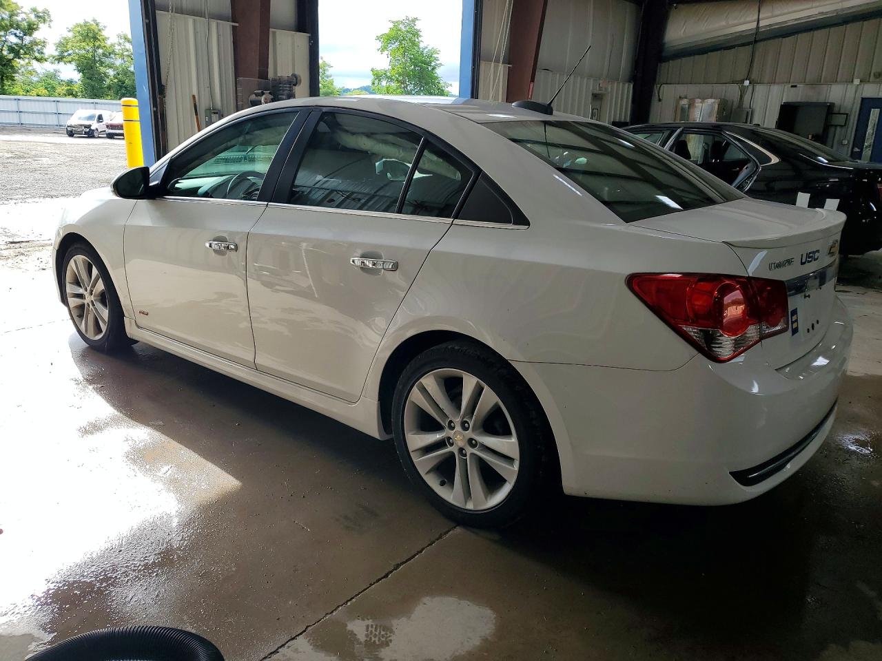 2015 Chevrolet Cruze Ltz White vin: 1G1PG5SB2F7111194