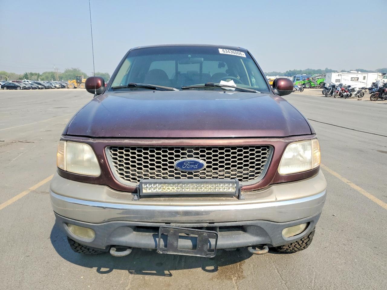 2000 Ford F150 Burgundy vin: 1FTRX18L9YNB36147