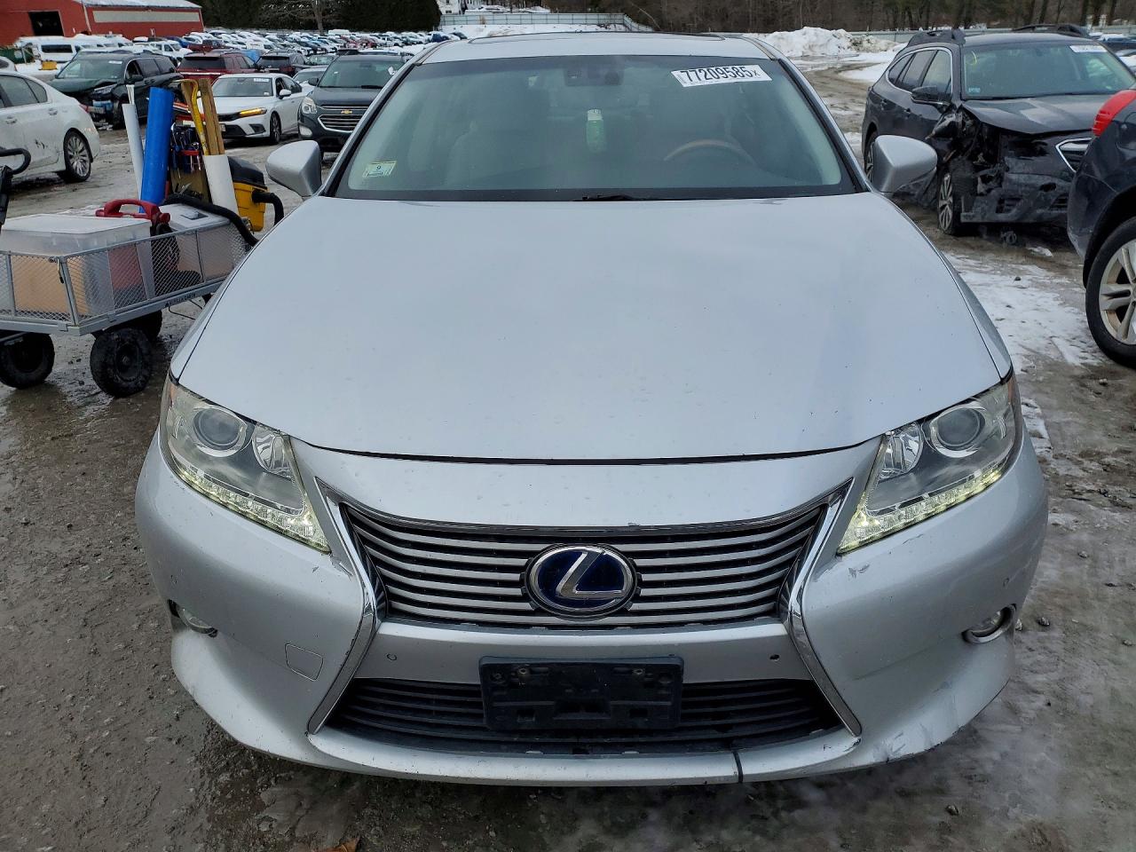 2014 Lexus Es 300h Silver vin: JTHBW1GG6E2052842