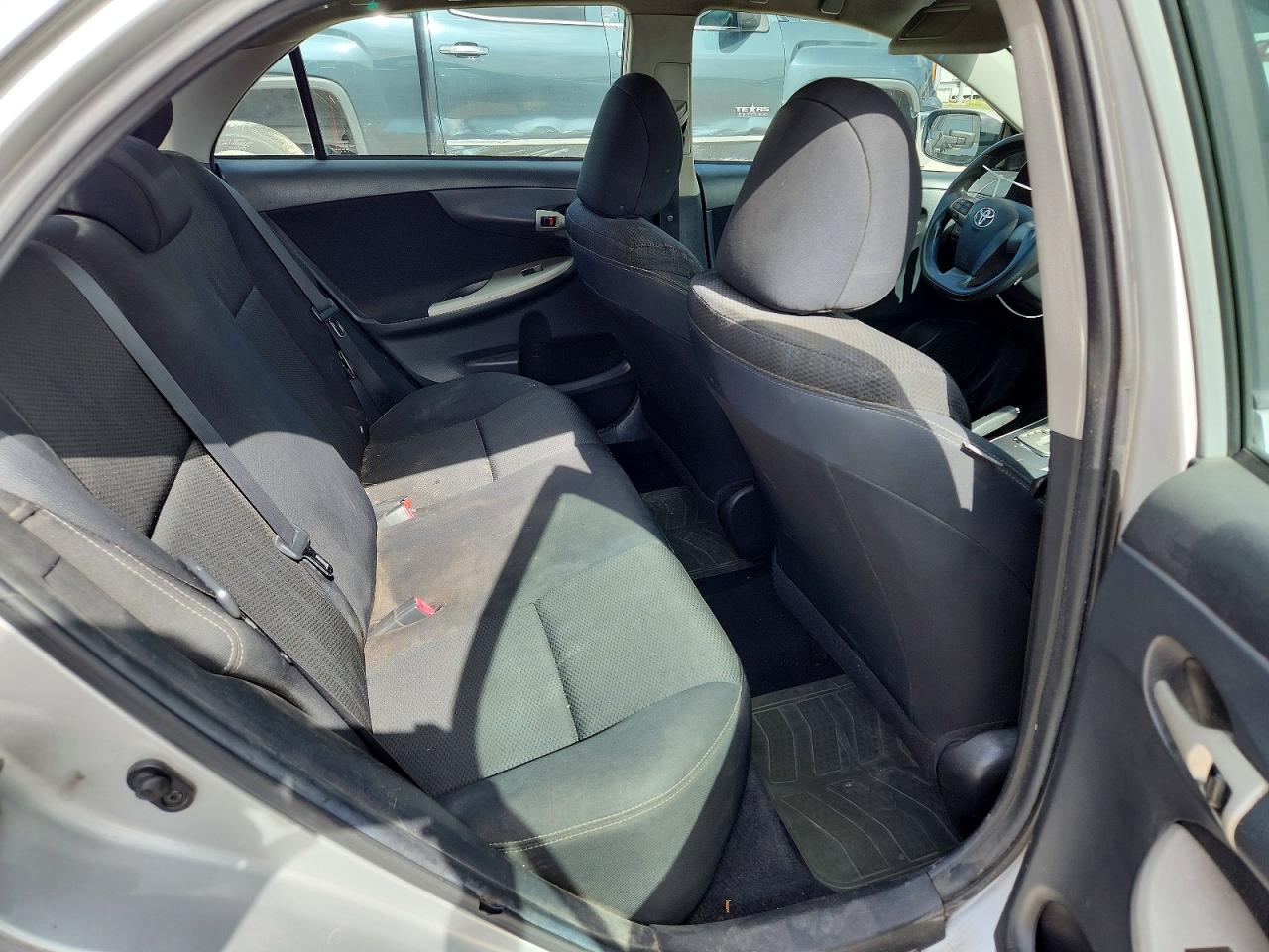 2013 Toyota Corolla S Silver vin: 5YFBU4EE5DP084238