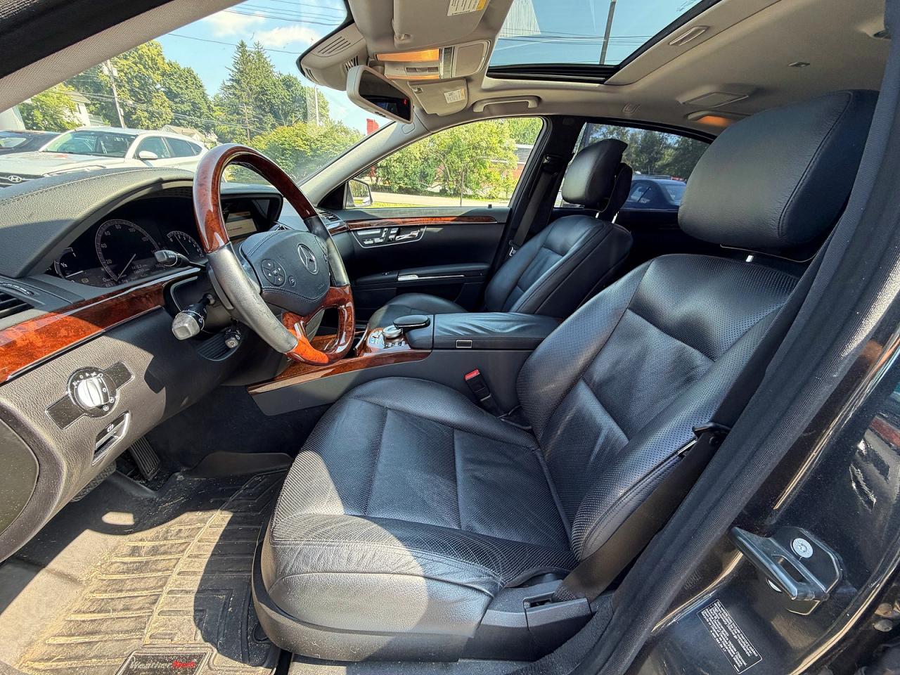 2012 Mercedes-benz S 550 4matic Black vin: WDDNG9EB5CA490925