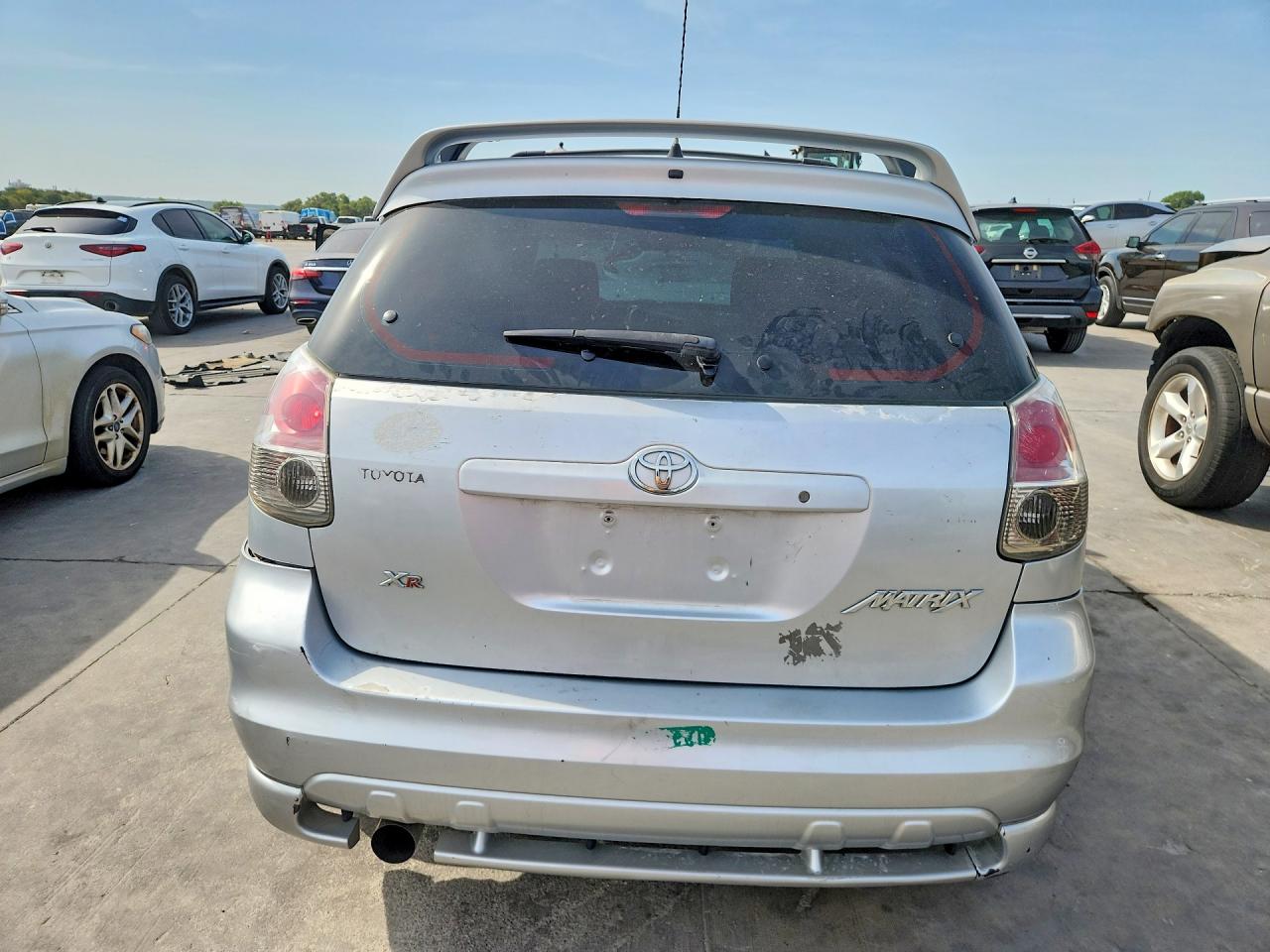 2006 Toyota Matrix Xr Серебряный vin: 2T1KR32E96C593056